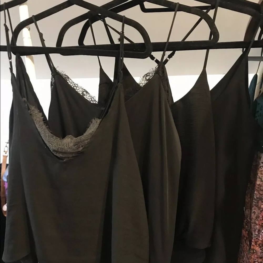 Lot Of 4 black tanks! All excellent condition